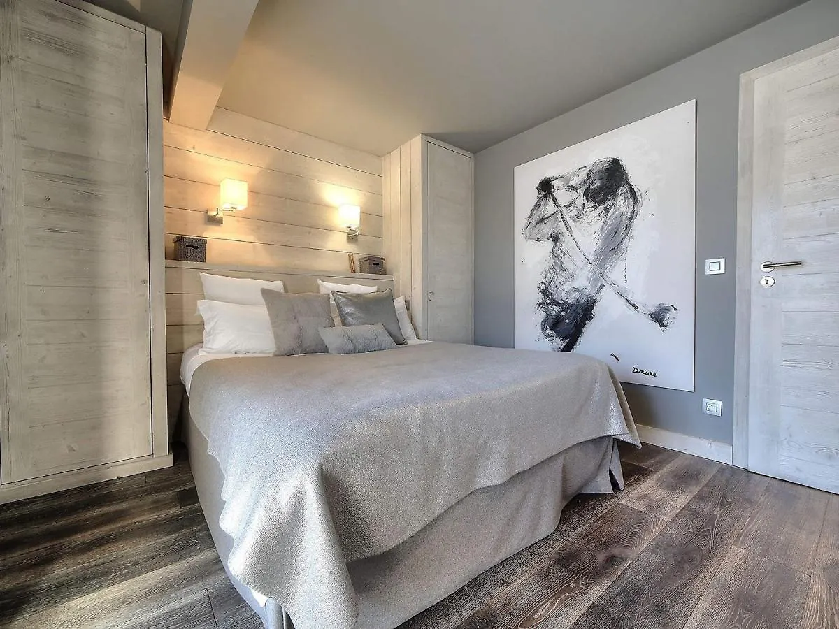 Chalet Chaleureux Avec Jacuzzi Et Home-Cinema - Fr-1-569-51 Megeve